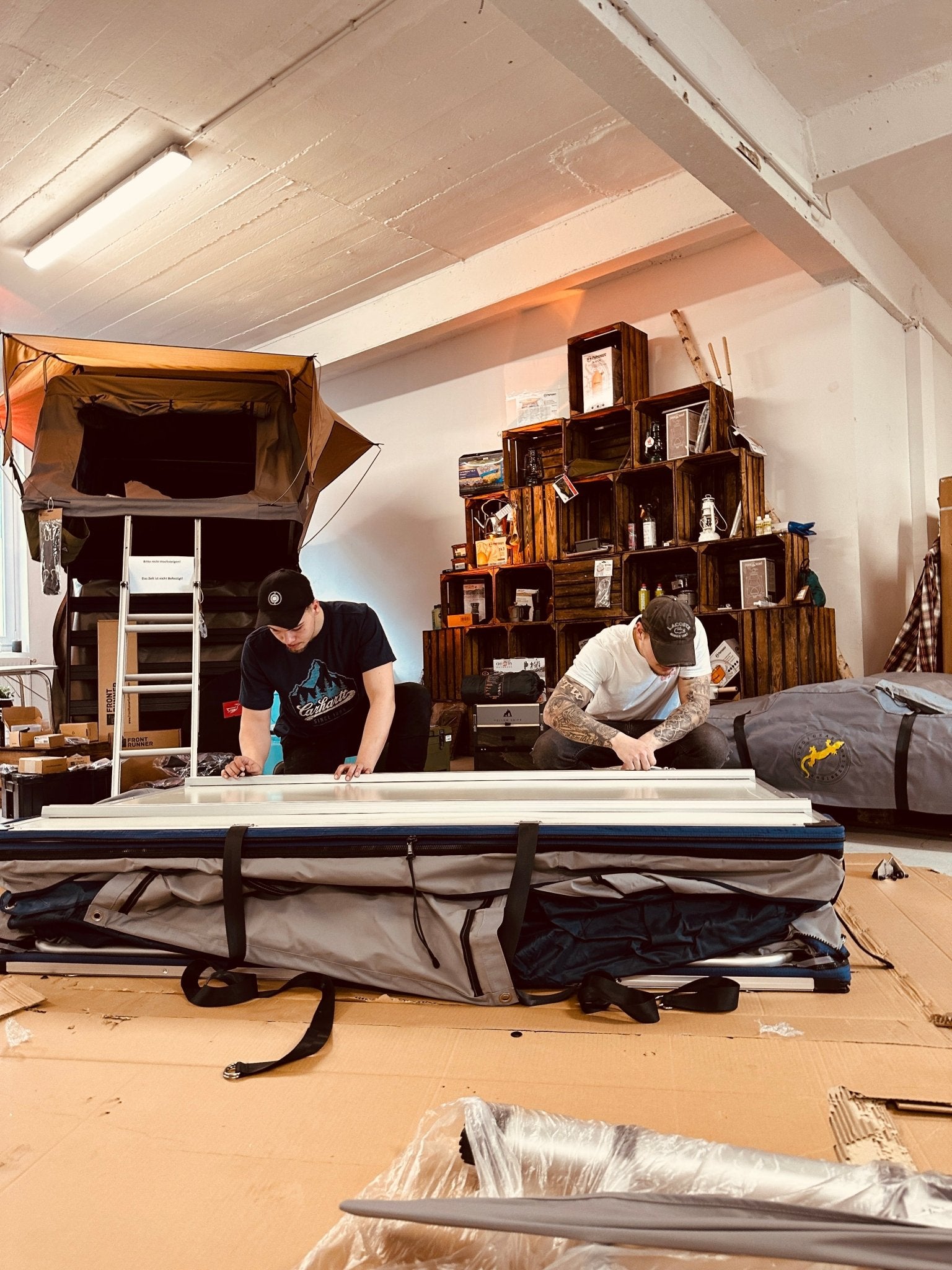 Dachzelt Montage - Good Camper-Showroom & Onlineshop für Dachzelte HH