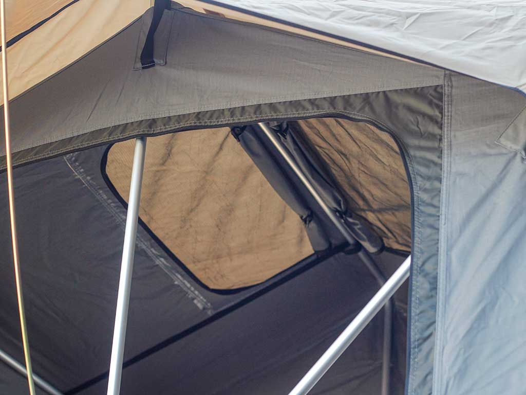 Front Runner Dachzelt - Featherlite - Good Camper-Showroom & Onlineshop für Dachzelte HH