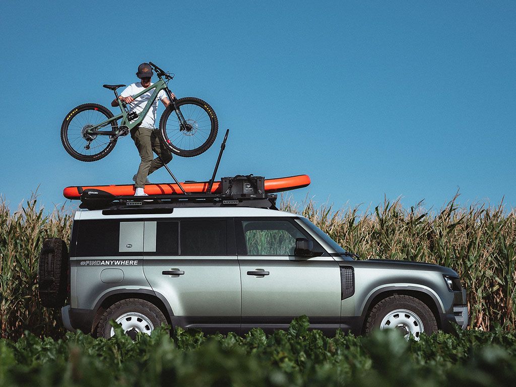 FRONT RUNNER - LAND ROVER NEW DEFENDER 110 (2020 - HEUTE) SLIMLINE II DACHTRÄGER KIT - Good Camper-Showroom & Onlineshop für Dachzelte HH