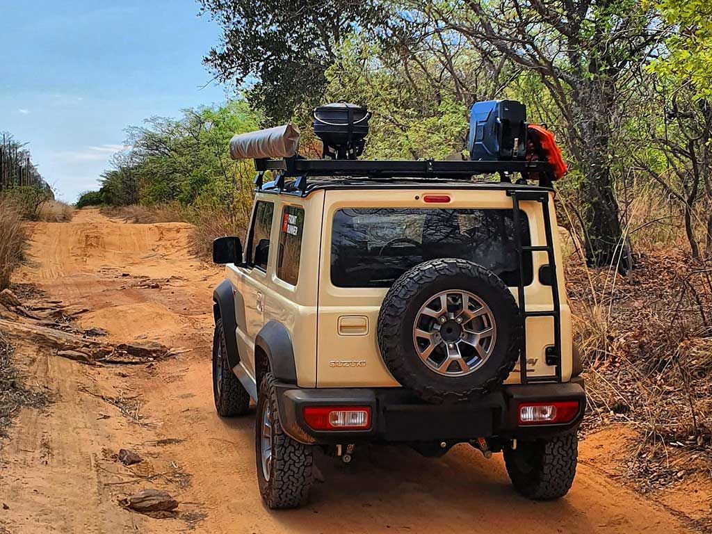 FRONT RUNNER - SUZUKI JIMNY (2018 - HEUTE) LEITER - Good Camper-Showroom & Onlineshop für Dachzelte HH